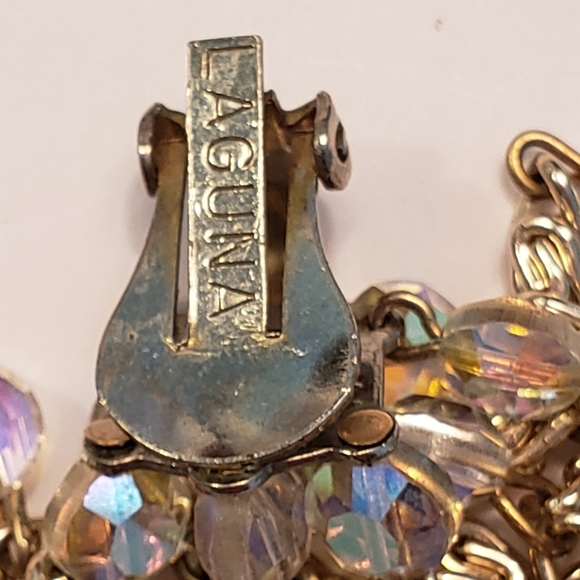 Vintage signed Laguna waterfall clip on earrings - Picture 3 of 3